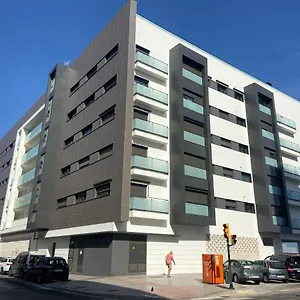 Malakatua Station, With Pool-parking , Málaga España
