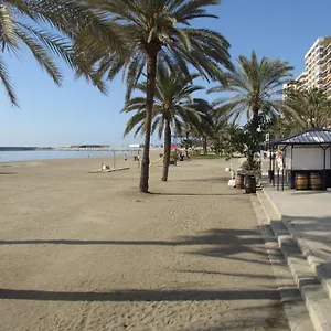 frente-a-playa-malagueta-miramar.1costadelsol.com/